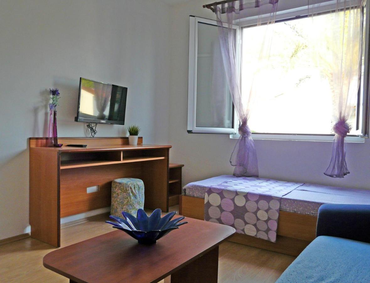 Apartments By The Sea Drvenik Donja Vala, Makarska - 6756 Zewnętrze zdjęcie
