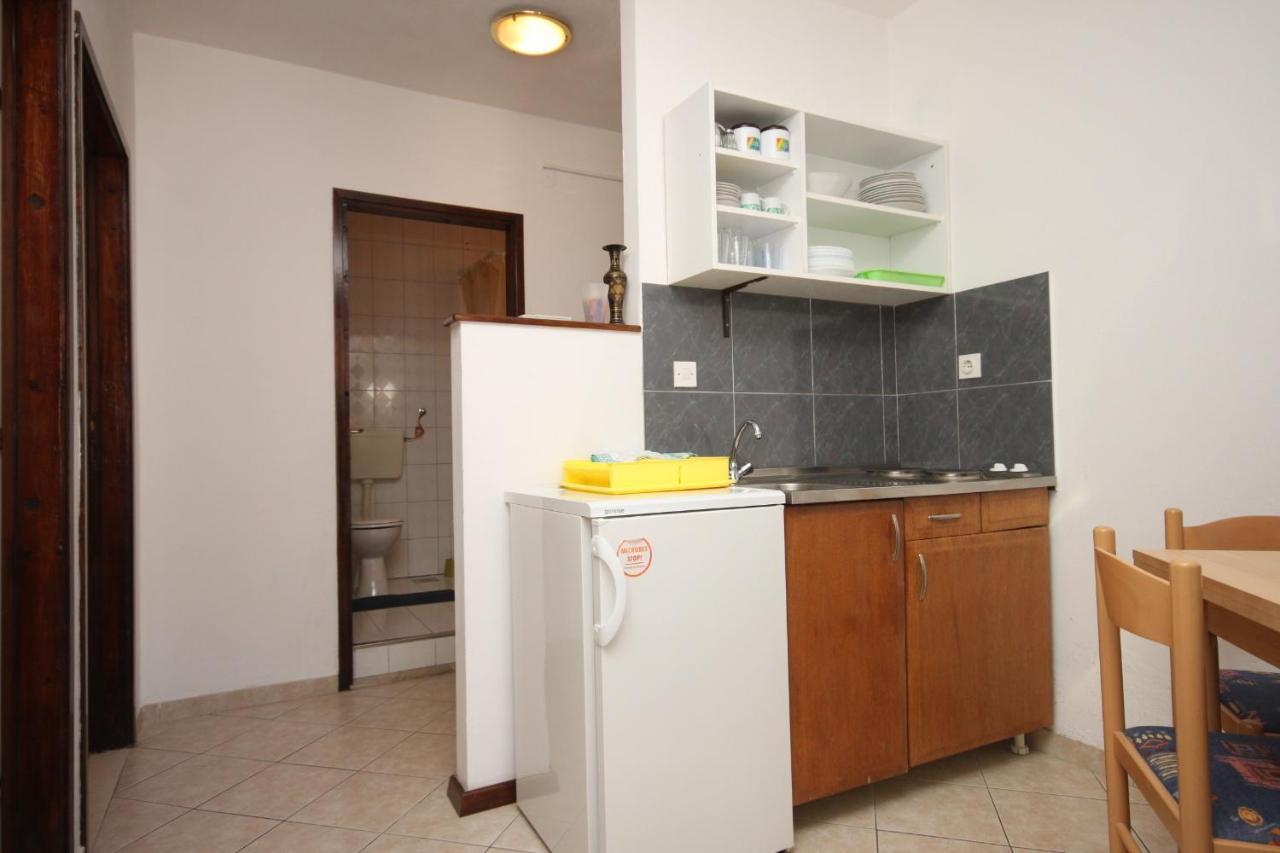 Apartments By The Sea Drvenik Donja Vala, Makarska - 6756 Zewnętrze zdjęcie