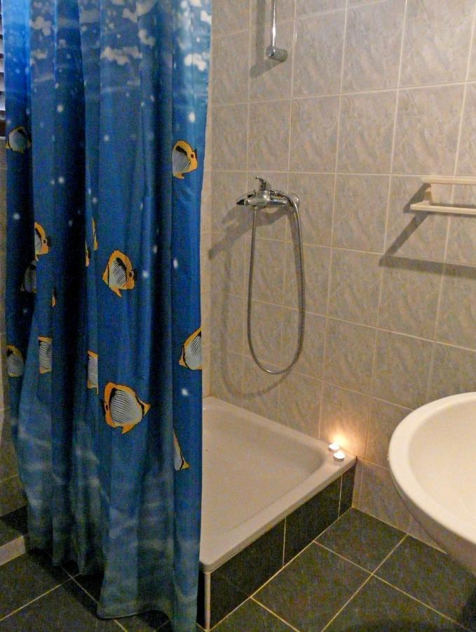 Apartments By The Sea Drvenik Donja Vala, Makarska - 6756 Zewnętrze zdjęcie