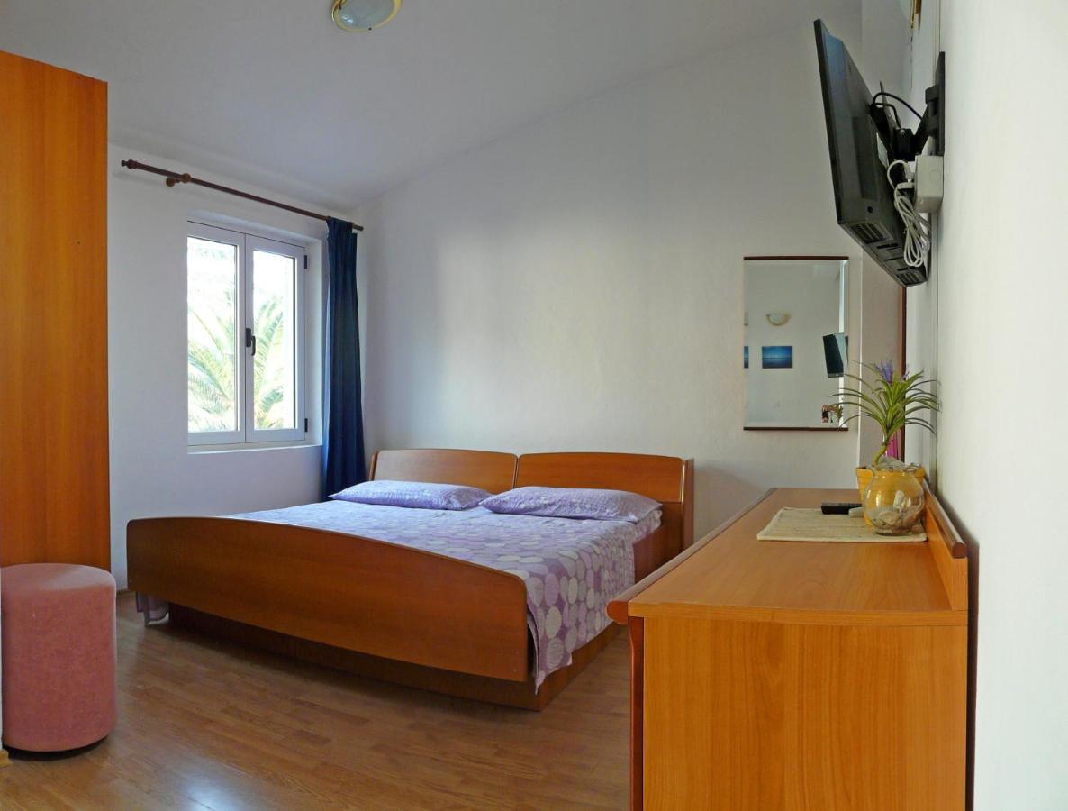 Apartments By The Sea Drvenik Donja Vala, Makarska - 6756 Zewnętrze zdjęcie